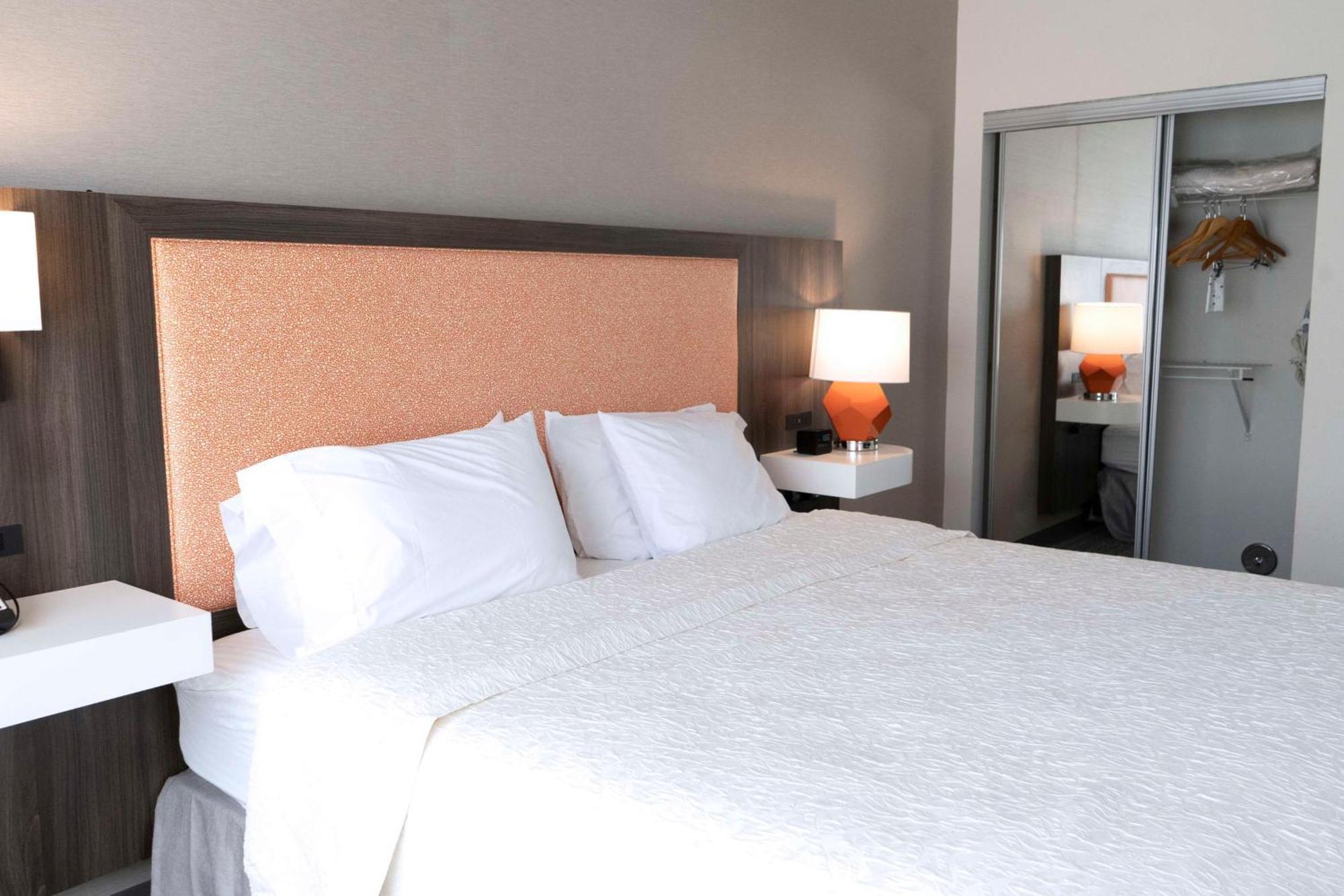 Hampton Inn & Suites Seal Beach Buitenkant foto