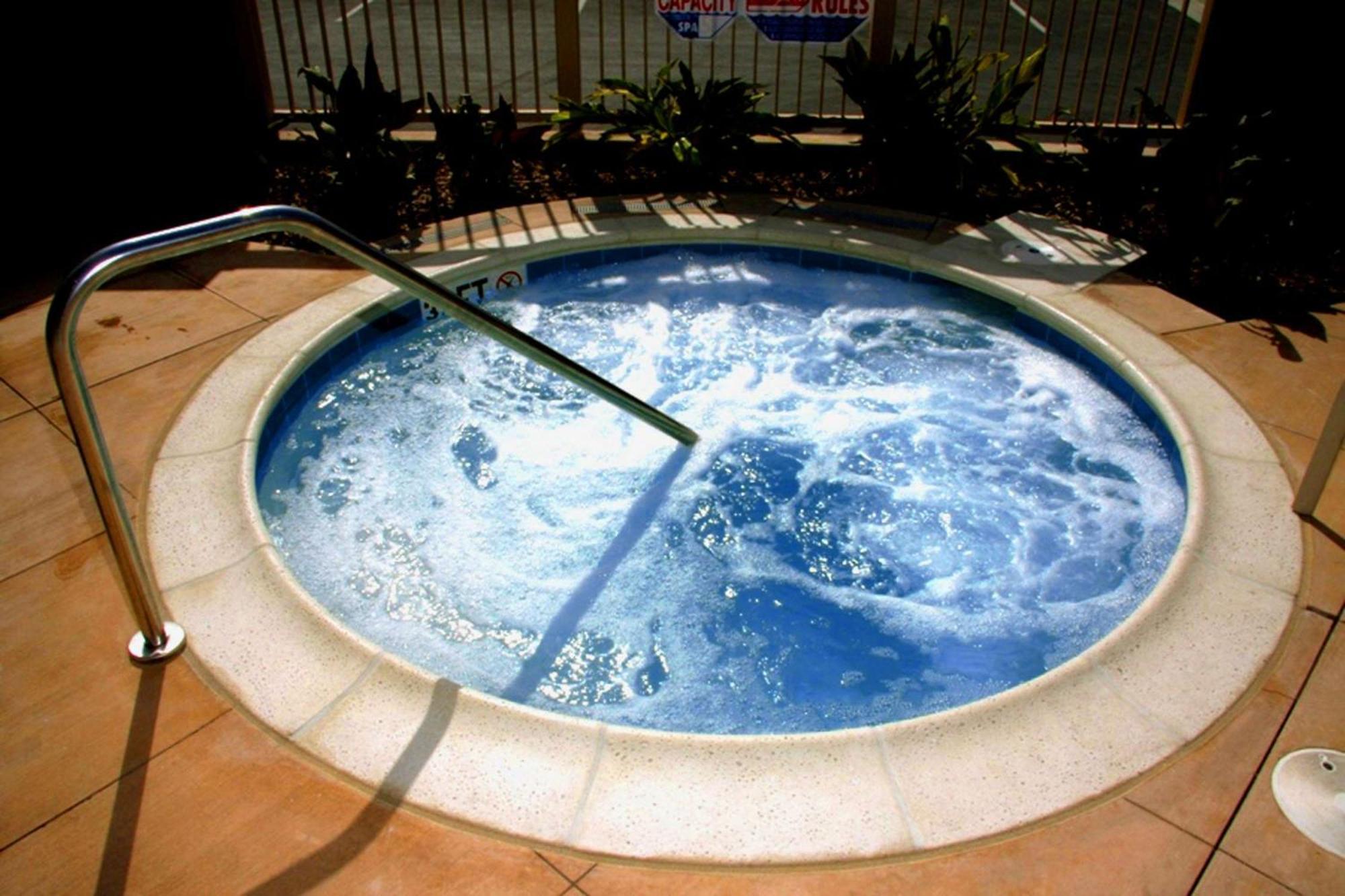 Hampton Inn & Suites Seal Beach Buitenkant foto