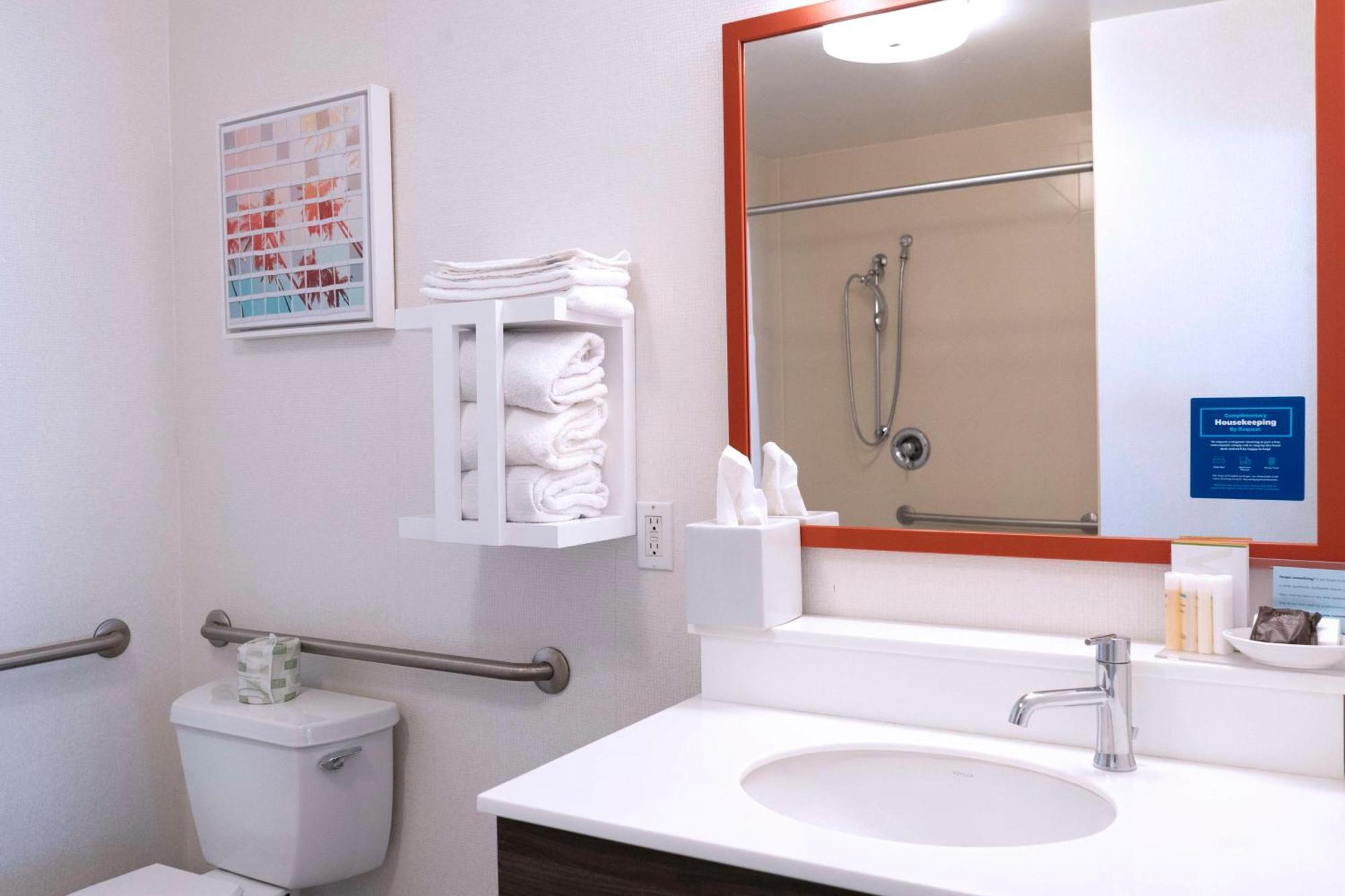 Hampton Inn & Suites Seal Beach Buitenkant foto