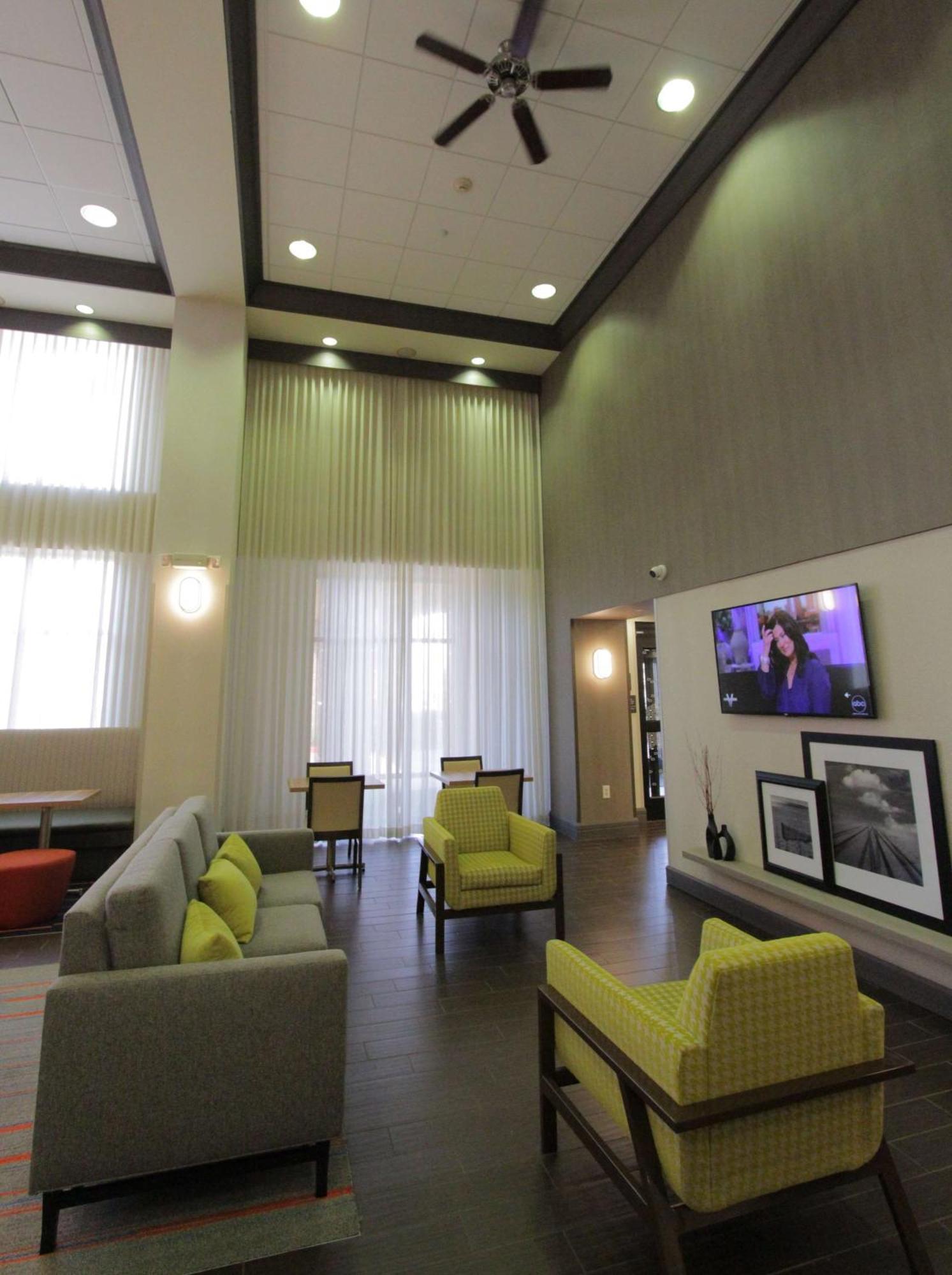 Hampton Inn & Suites Seal Beach Buitenkant foto